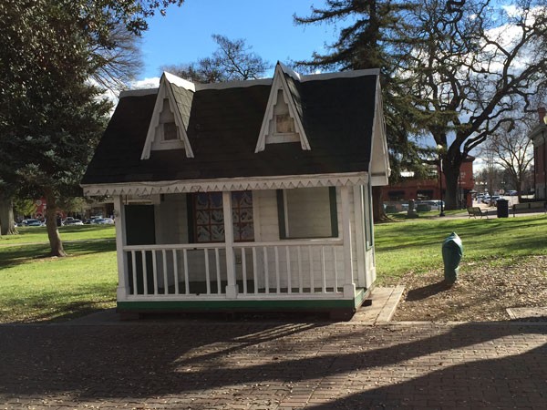 Santa House City Park