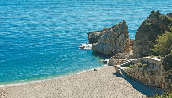 A tranquil beach on the Costa del Sol. Courtesy of visitcostadelsol.com.