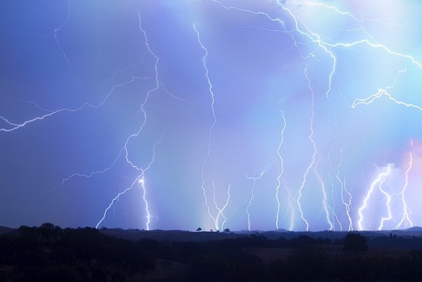 Lightning storm in Paso Robles. Photo by Evan Bishop.