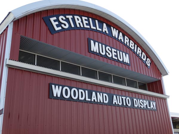 Estrella warbirds sign