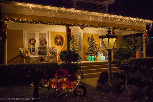 Within the 13-block area all of the homes, offices and schools were beautifully decorated and lit.