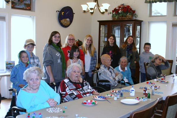 Club members created crafts at Ada’s Vineyard Lodges in Paso Robles on Dec. 5.