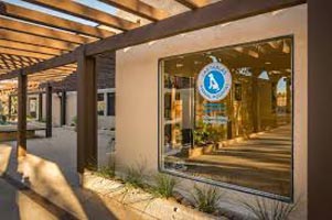 Las Tablas animal hospital
