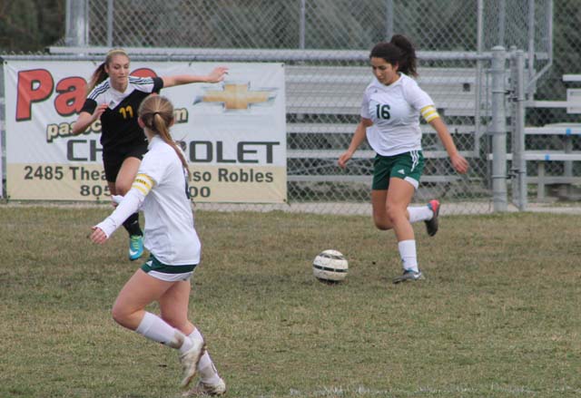 Templeton Eagles, Mariam Robles, Elizabeth Magie