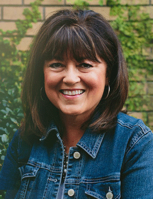 Keynote speaker Debbie Alsdorf