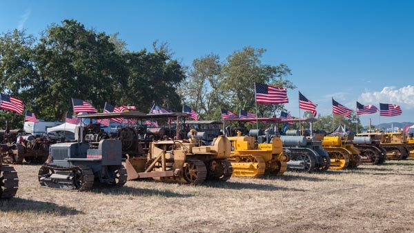 Antique equipment show