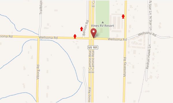 The fire is located directly off of Highway 101. Map from incidents.slocountyfire.org.