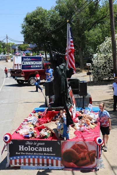 Anti abortion float templeton
