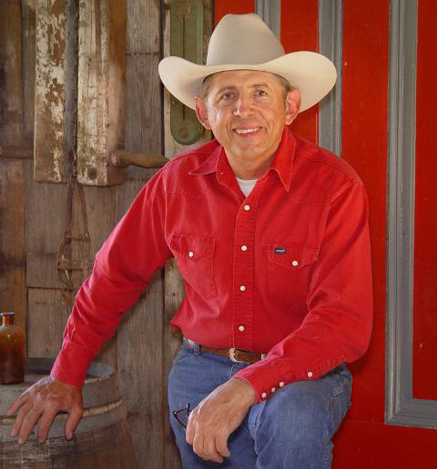 Monte Mills, Rios-Caledonia Adobe, Caledonia Days, Dutch Oven Cook-off, San Miguel