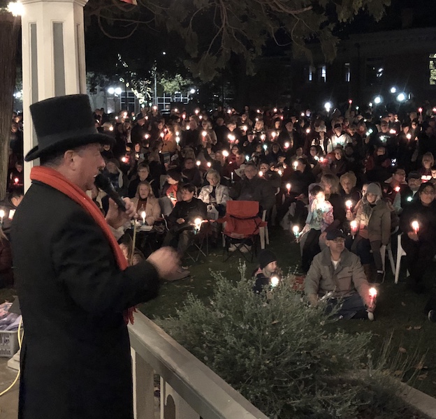 Holiday lighting ceremony paso robles.