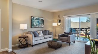 vineyard creek apartments