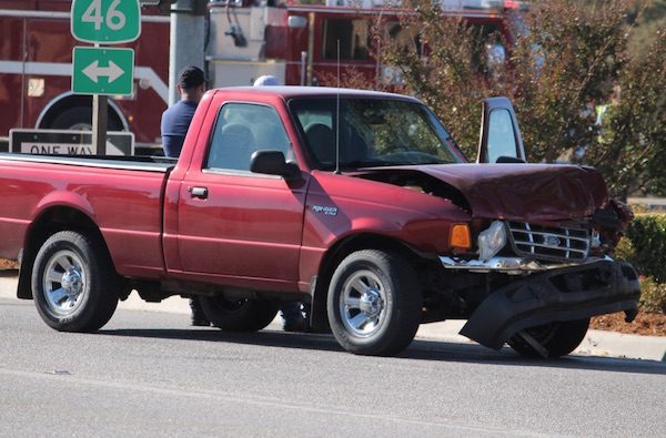 One confirmed dead in Highway 46 rollover collision