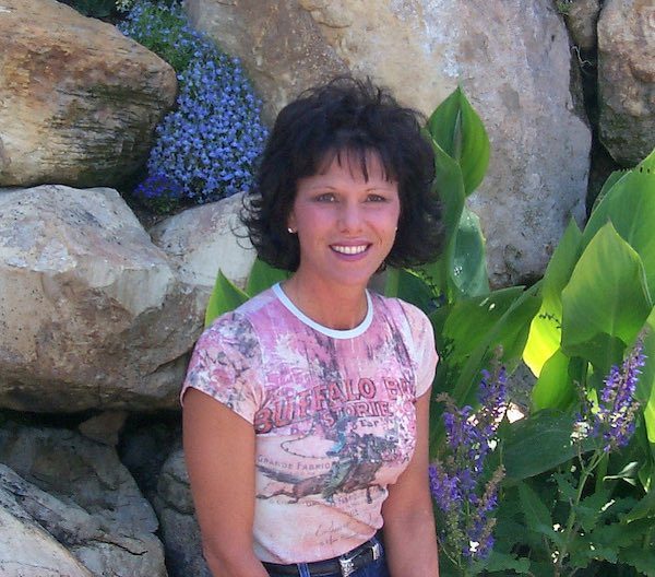 Vivian Robertson