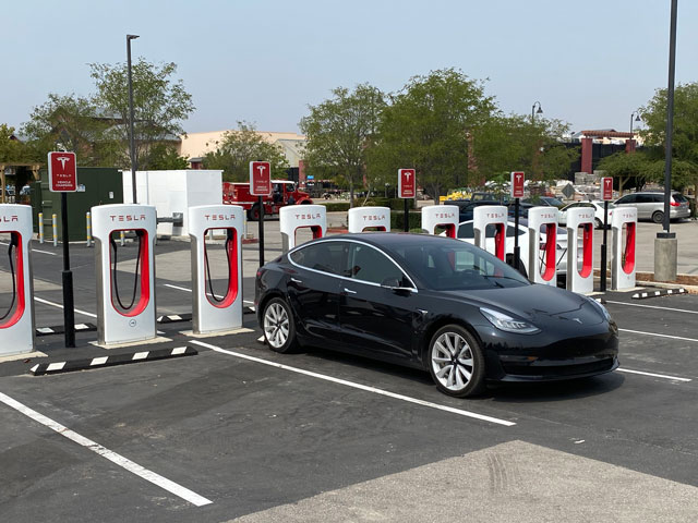 Tesla Supercharger paso robles