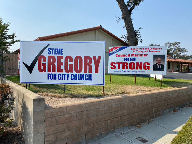 signs supporting Steve Gregory and Fred Strong paso robles