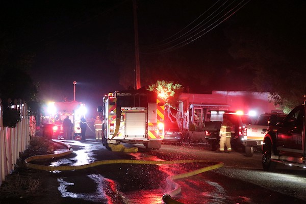 Firefighters contain structure fire ignited by oven