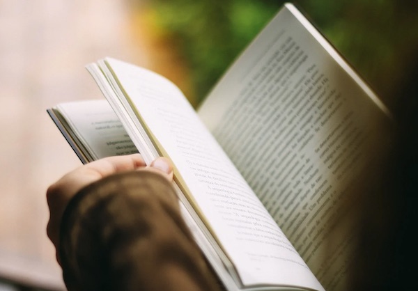 Library’s first reading challenge of 2021 celebrates National Library Lover’s Month