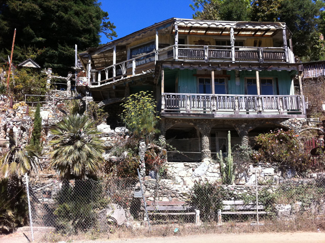 Nitt Witt Ridge house