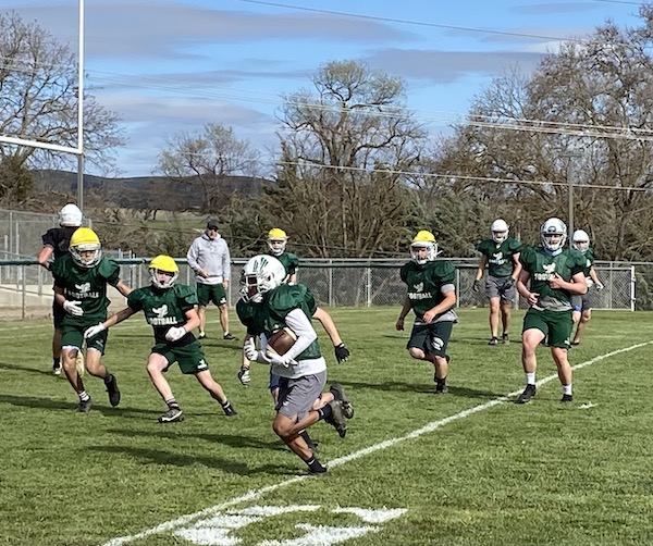 High school football season begins again after 16 months of no play