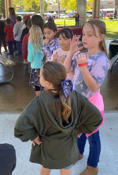 spelling bee contestants