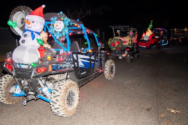 Photos: Heritage Ranch Christmas Cart Parade returns