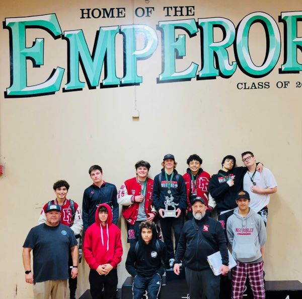 group wrestlers dinuba