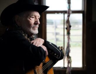 Willie Nelson will perform at the Mid-State Fair