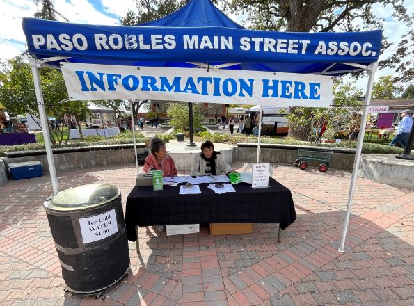main street staff golden oak honey and pumpkin