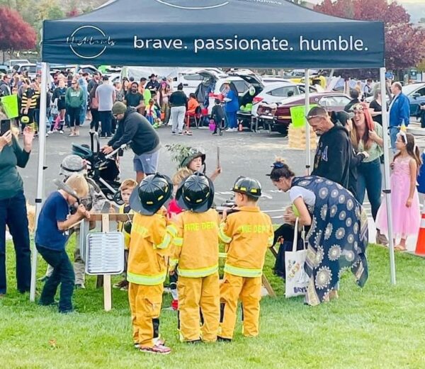 kids dressed as firemen