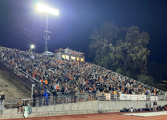 Atascadero Greyhounds compete for state championship