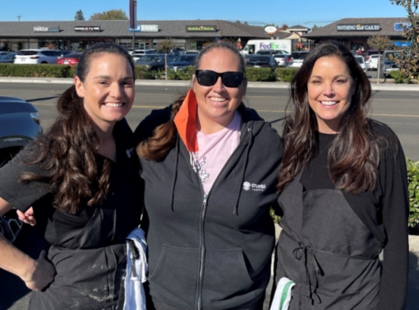 Paso Robles Crumbl Cookie owners.