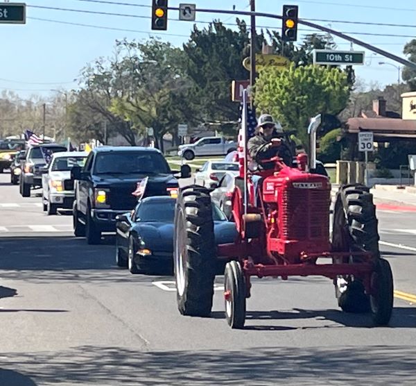 Hunter leads rally 10th