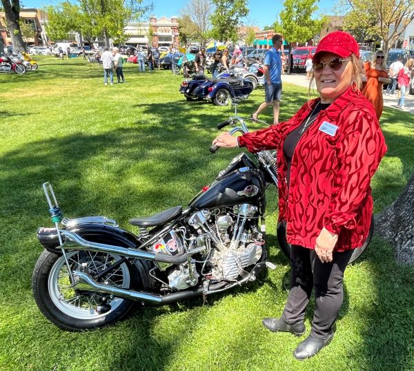 Karyl Lammers with her bike