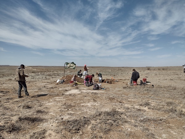 Soil-competition.jpg — Cal Poly students work at a designated soil pit during the competition in Oklahoma to identify, evaluate and describe soil profiles.