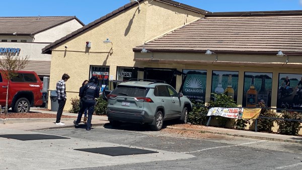 Driver crashes into front doors of Paso Robles mini-mart