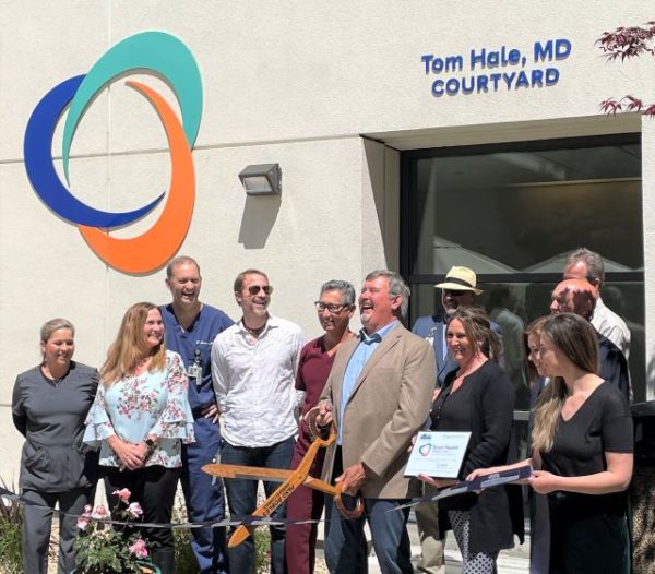 Dr Tom Hale Courtyard Ribbon Cutting with ER Staff and Administration