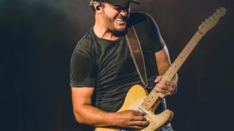 Luke Bryan to perform at Mid-State Fair