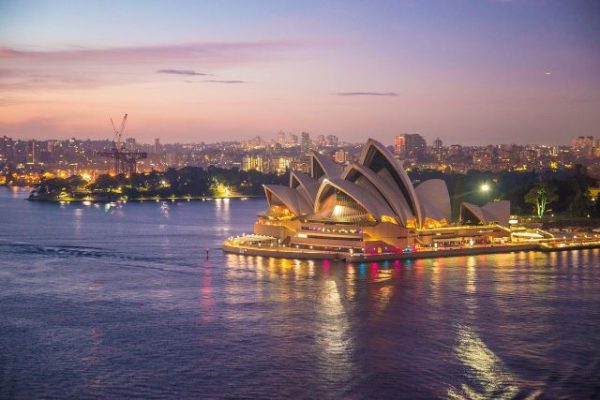 Travel enthusiast to give presentation on Australia at the library