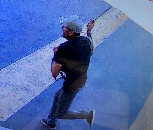 Police search for suspect in Paso Robles stabbing incident