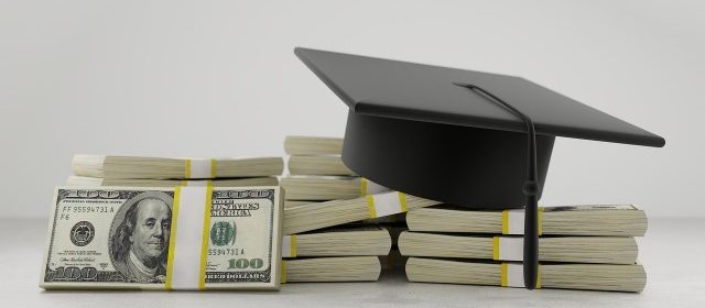 Senator issues statement on decision blocking student loan forgiveness plan