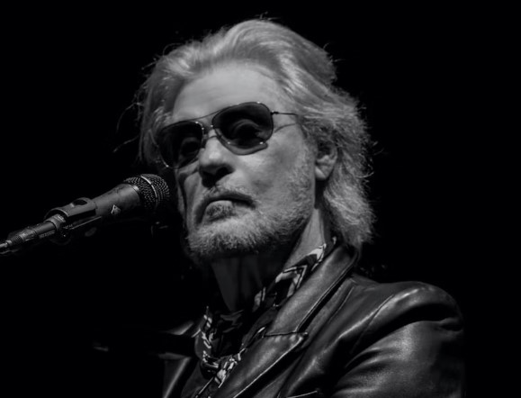 Daryl Hall