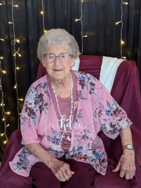 Obituary of Marion Louise Whippie, 98