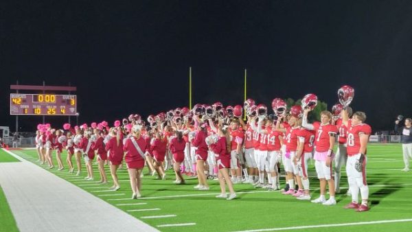 Bearcats snap three-game skid in 42-3 route of Pirates