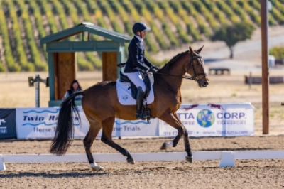 Amber Birtcil and Oxford K. Tina Fitch Photography.