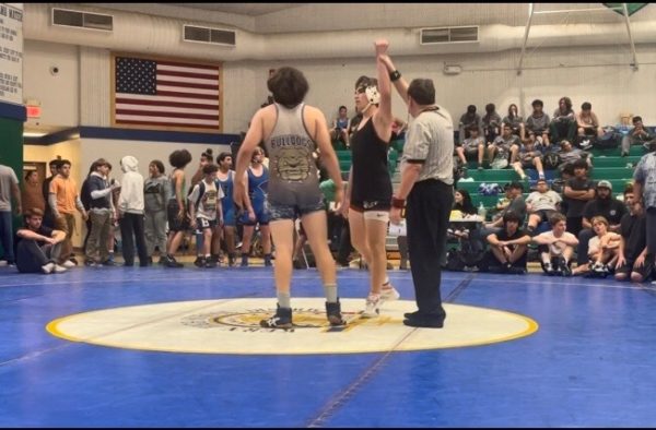Wrestling team scores highest of all teams at tournament in Santa Cruz