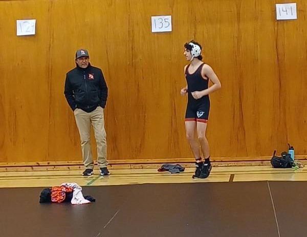 Bearcat wrestling team finishes 8th at invitational
