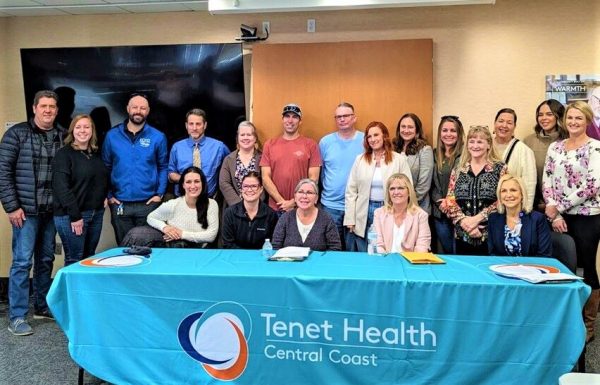 Youth leadership program visits local hospital