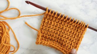Learn Tunisian crochet with the Paso Robles library