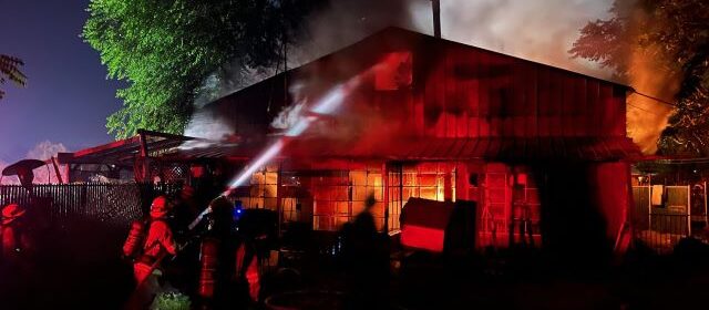 Commercial structure fire contained in Paso Robles