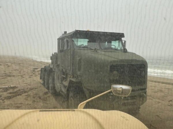 Suspect evades deputies, breaks gate at state park